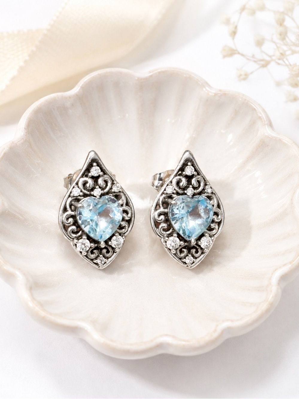 Vintage 925 Sterling Silver Aquamarine Heart Filigree Stud Earrings
